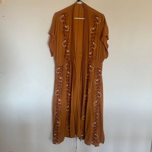 Large knee length top